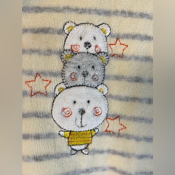 Absorba Light Yellow & Grey 3 Bear Snap Close Footie Pajama, Baby Size 6-9month - Picture 3 of 10